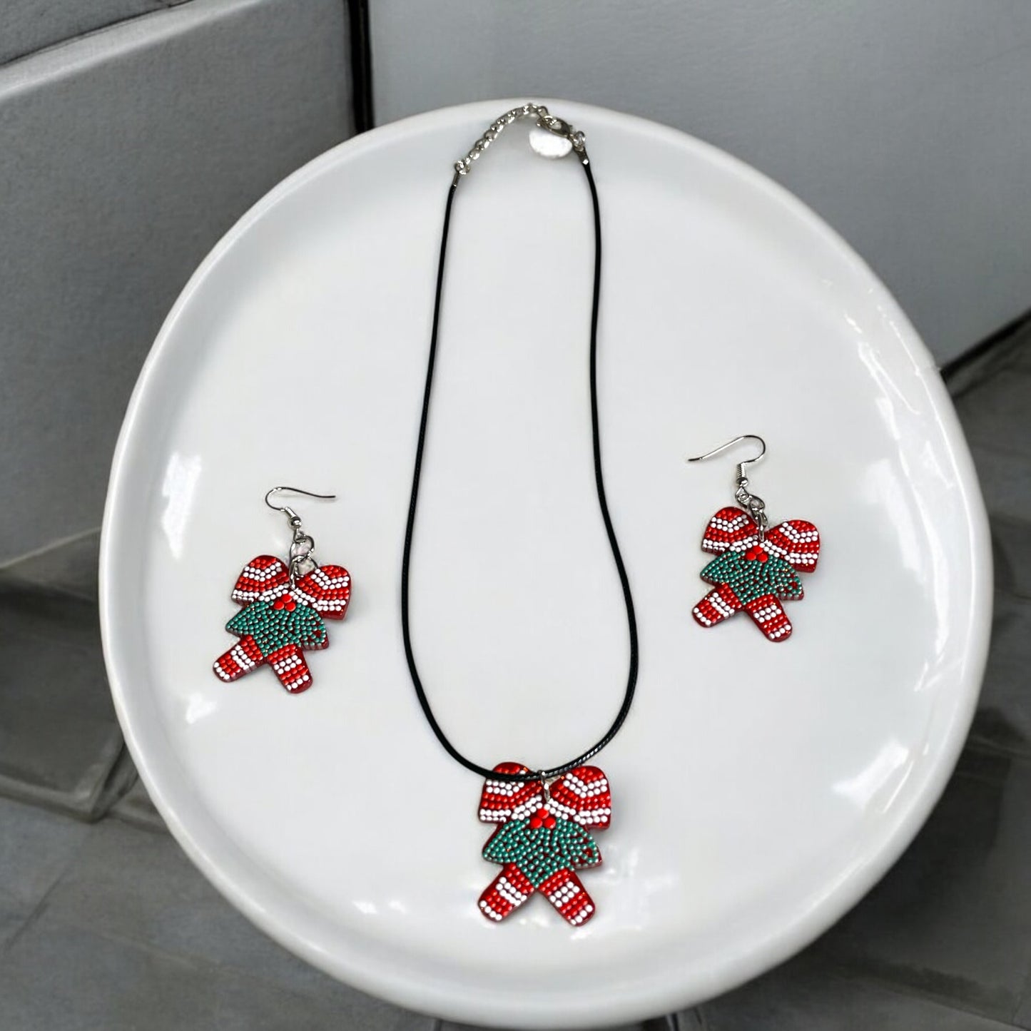 Beautiful Holiday Earring Sets