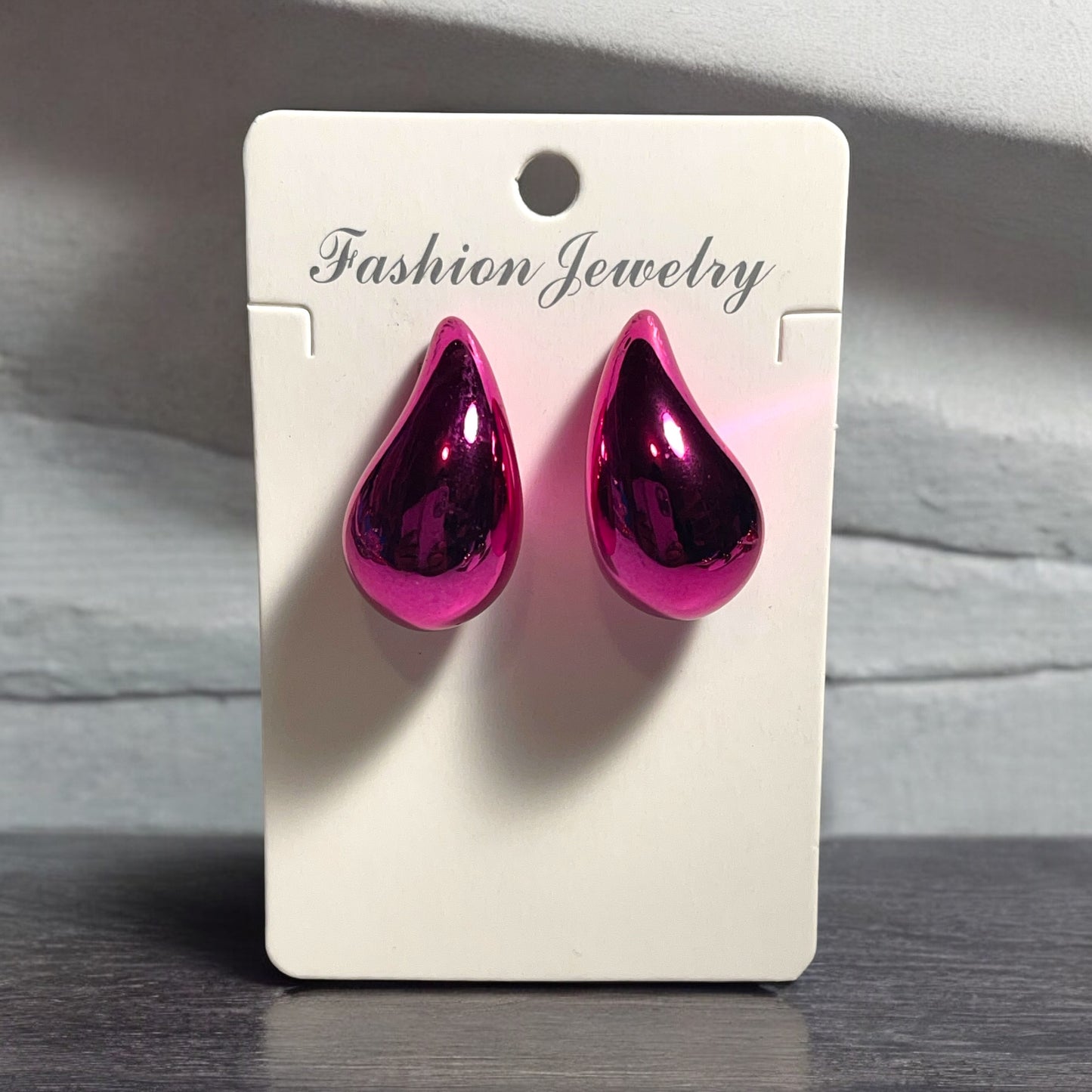 Elegant Water Drop Shaped Metallic Color Stud Earrings