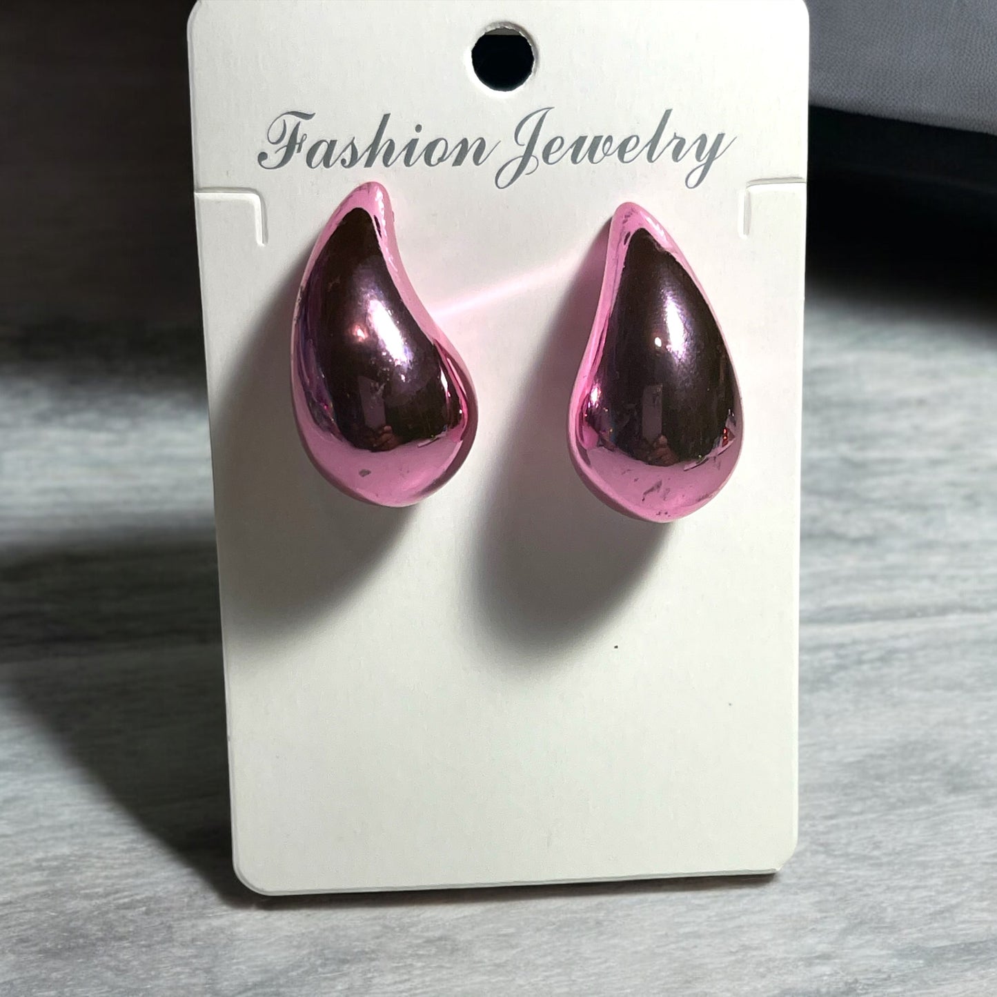 Elegant Water Drop Shaped Metallic Color Stud Earrings