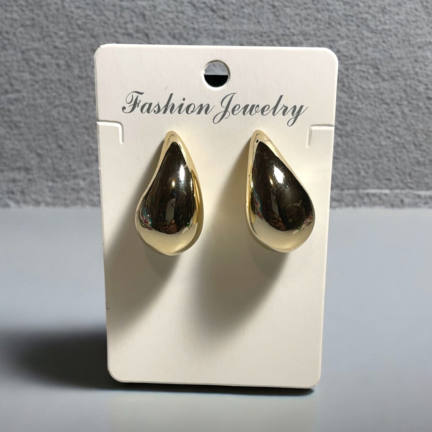 Elegant Water Drop Shaped Metallic Color Stud Earrings