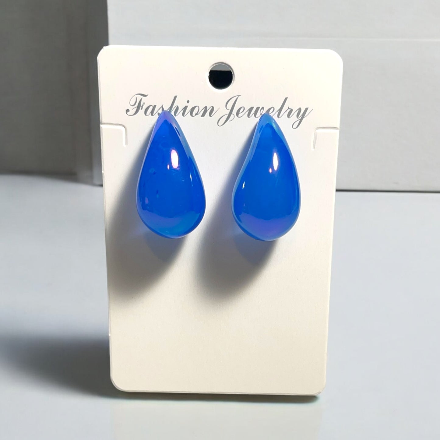 Elegant Water Drop Shaped Solid Color Stud Earrings